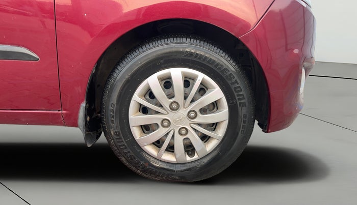 2013 Hyundai i10 SPORTZ 1.1, Petrol, Manual, 50,742 km, Right Front Wheel