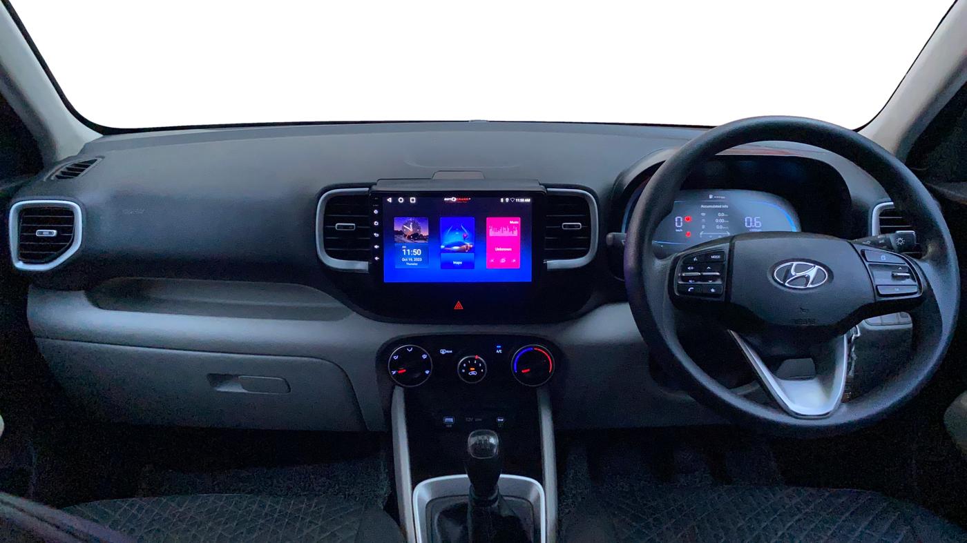 2022 Hyundai VENUE S 1.2, Petrol, Manual, 63,787 km, Dashboard