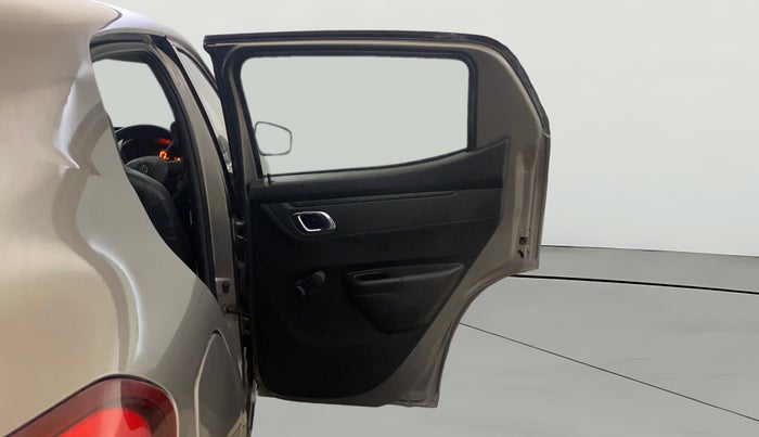 2019 Renault Kwid RXT 1.0 (O), Petrol, Manual, 36,673 km, RHS Rear Door