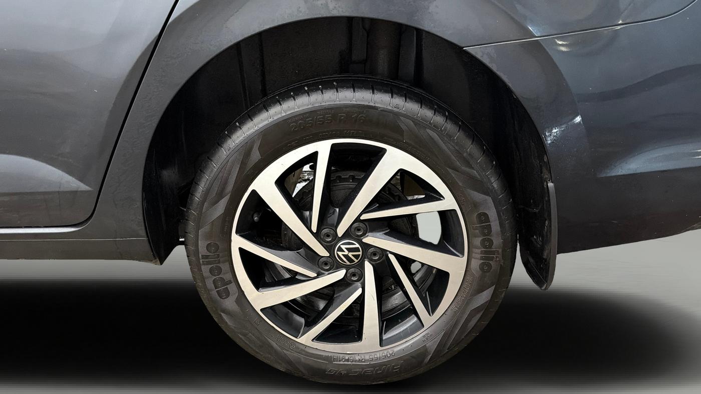 2023 Volkswagen VIRTUS TOPLINE TSI 1.0 AT, Petrol, Automatic, 38,311 km, Left Rear Wheel