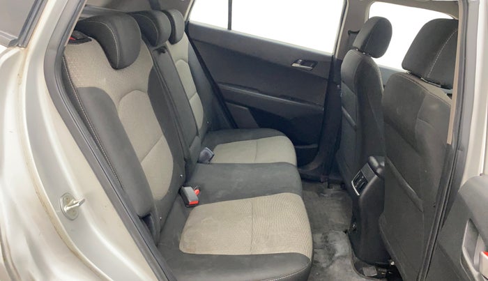 2016 Hyundai Creta SX PLUS AT 1.6 PETROL, Petrol, Automatic, 69,532 km, Right Side Rear Door Cabin