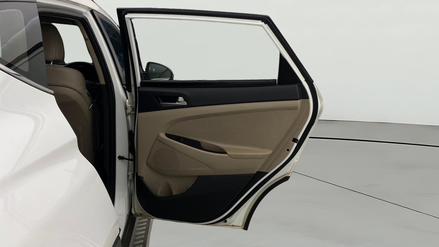2019 Hyundai Tucson GLS 2WD AT PETROL, Petrol, Automatic, 79,823 km, RHS Rear Door