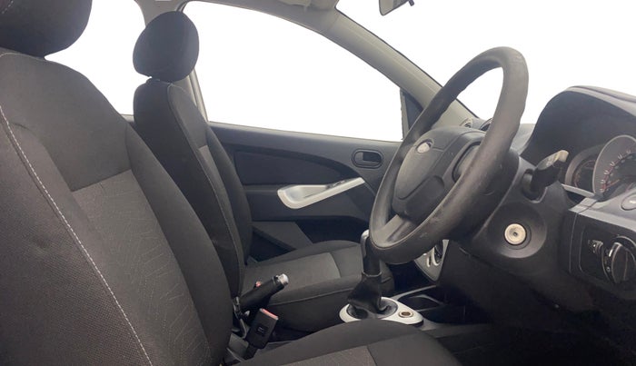 2014 Ford Figo ZXI 1.2 PETROL, Petrol, Manual, 51,337 km, Right Side Front Door Cabin