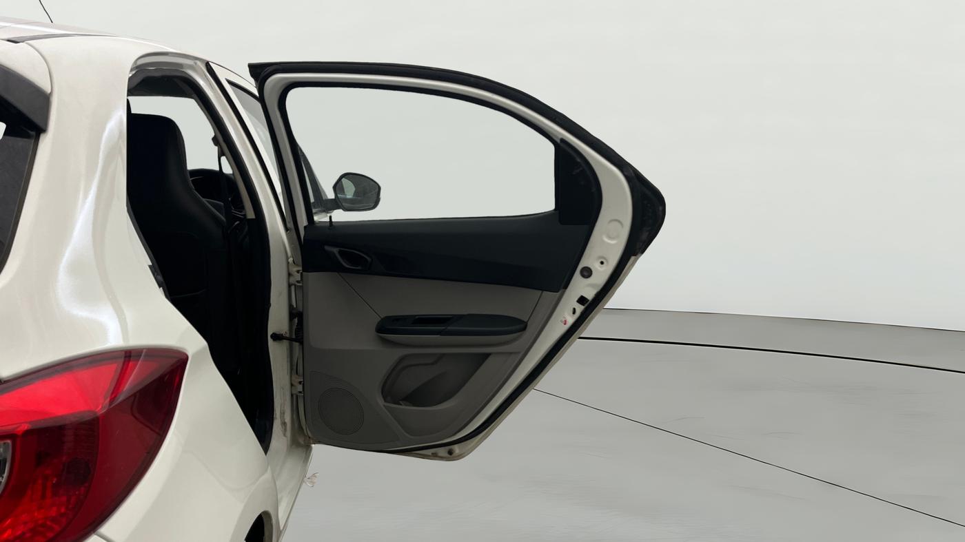 2018 Tata Tiago XTA PETROL, Petrol, Automatic, 22,160 km, RHS Rear Door
