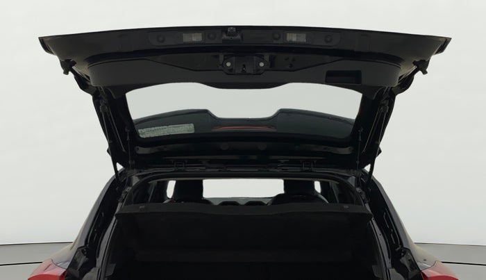 2022 Nissan MAGNITE XV PREMIUM TURBO CVT, Petrol, Automatic, 18,165 km, Boot Door Open