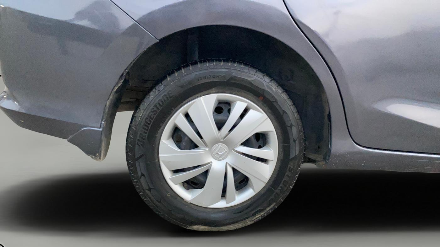 2019 Honda Amaze 1.2L I-VTEC S, Petrol, Manual, 1,46,770 km, Right Rear Wheel