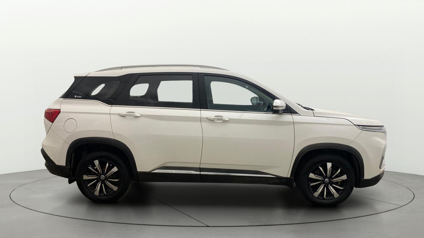 2019 MG HECTOR SHARP 2.0 DIESEL, Diesel, Manual, 1,18,426 km, Right Side View