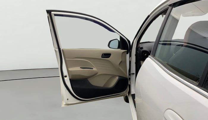 2021 Hyundai NEW SANTRO SPORTZ MT, Petrol, Manual, 71,215 km, LHS Front Door