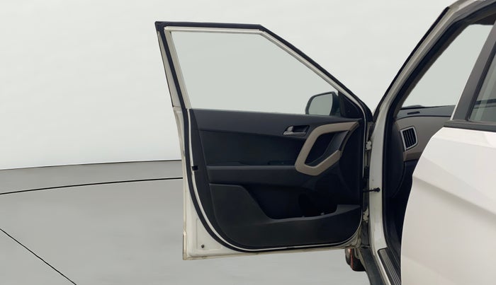 2016 Hyundai Creta SX PLUS 1.6 PETROL, Petrol, Manual, 80,183 km, LHS Front Door