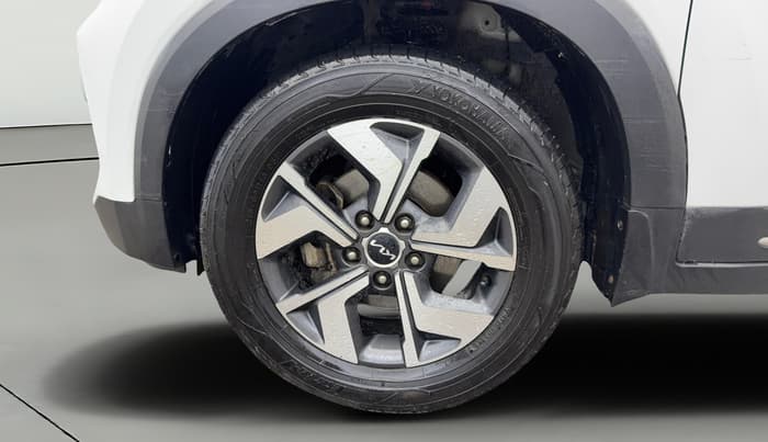 2021 KIA SONET HTX 1.5, Diesel, Manual, 99,945 km, Left Front Wheel