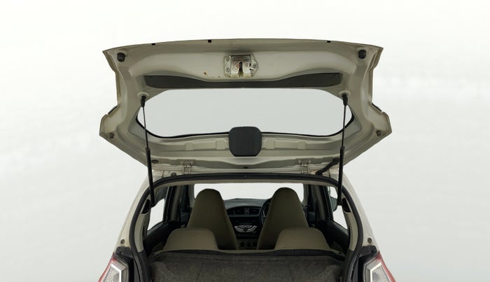 2016 Maruti Alto K10 VXI, Petrol, Manual, 79,743 km, Boot Door Open