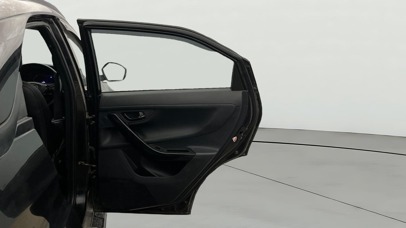 2022 Tata NEXON XZA PLUS PETROL DARK EDITION, CNG, Automatic, 67,935 km, RHS Rear Door