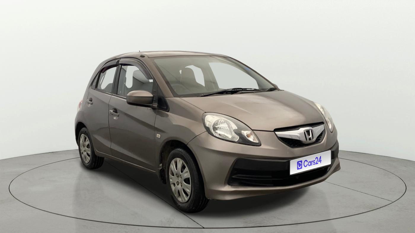 2013 Honda Brio S MT, Petrol, Manual, 97,701 km, Right Front Diagonal
