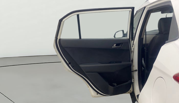 2017 Hyundai Creta SX PLUS 1.6 PETROL, Petrol, Manual, 93,076 km, LHS Rear Door