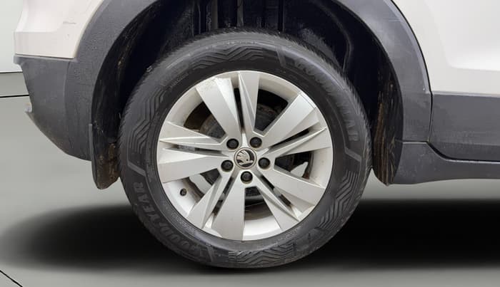 2022 Skoda KUSHAQ AMBITION 1.0L TSI MT, Petrol, Manual, 91,507 km, Right Rear Wheel