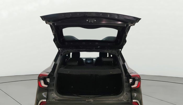 2024 Renault Kiger RXZ MT, Petrol, Manual, 38,293 km, Boot Door Open