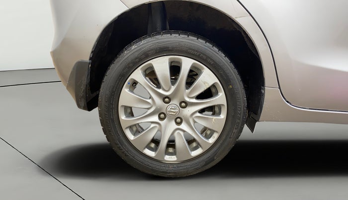 2017 Maruti Baleno ZETA CVT PETROL 1.2, Petrol, Automatic, 63,259 km, Right Rear Wheel