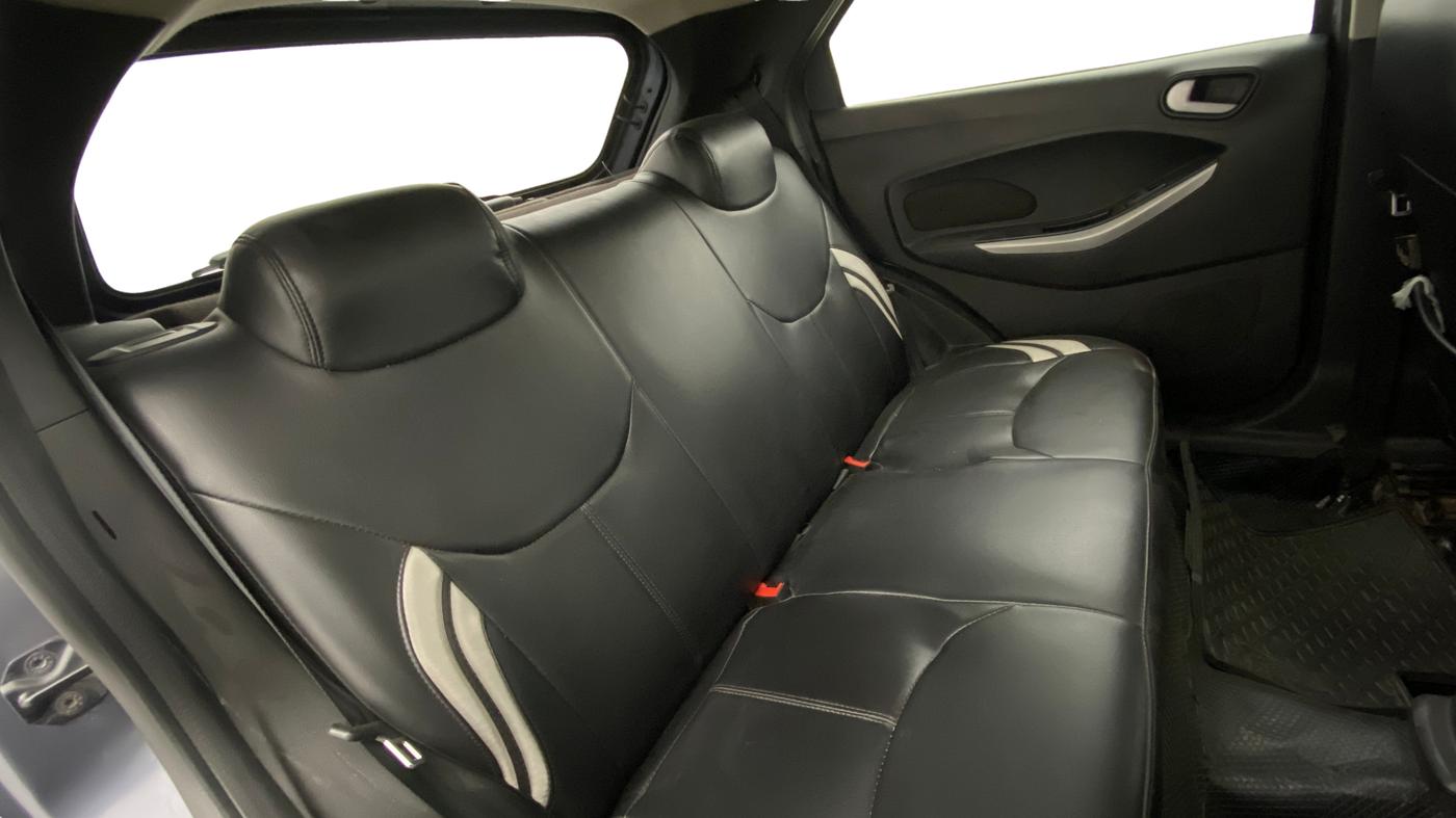 2017 Ford New Figo TITANIUM1.5 DIESEL, Diesel, Manual, 1,29,504 km, Right Side Rear Door Cabin