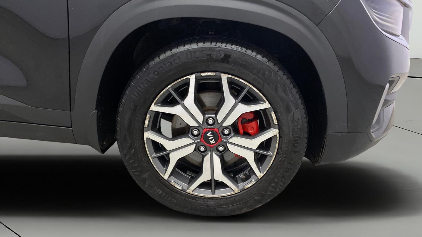 2020 KIA SELTOS GTX PLUS AT 1.5 DIESEL, Diesel, Automatic, 1,22,874 km, Right Front Wheel