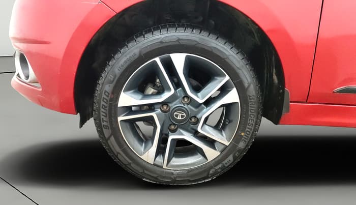 2019 Tata Tiago XZA PLUS PETROL, Petrol, Automatic, 38,009 km, Left Front Wheel