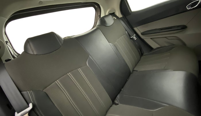 2017 Tata Tiago XZA PETROL, Petrol, Automatic, 66,985 km, Right Side Rear Door Cabin