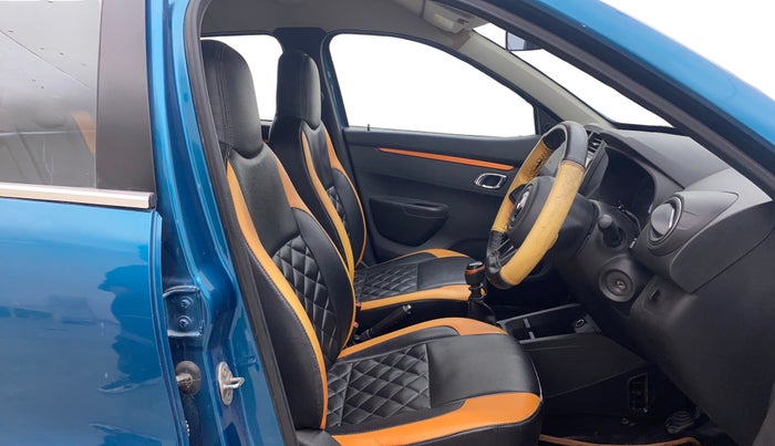 2020 Renault Kwid CLIMBER 1.0 (O), Petrol, Manual, 52,124 km, Right Side Front Door Cabin