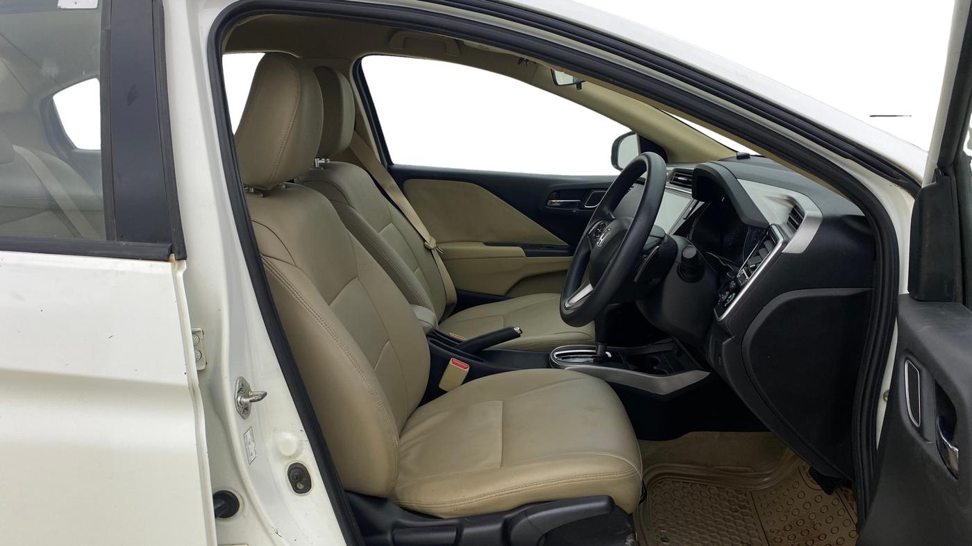 2018 Honda City 1.5L I-VTE V CVT, Petrol, Automatic, 67,786 km, Right Side Front Door Cabin