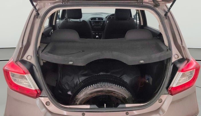 2016 Tata Tiago XZ PETROL, CNG, Manual, 58,495 km, Boot Open Zoomed View