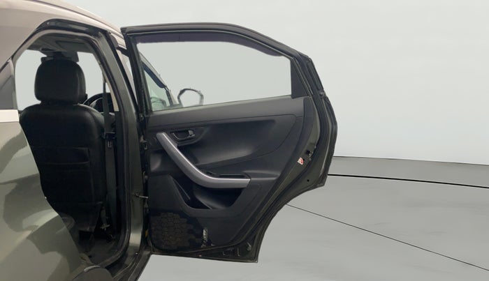 2021 Tata NEXON XMA SUNROOF PETROL, Petrol, Automatic, 93,789 km, RHS Rear Door