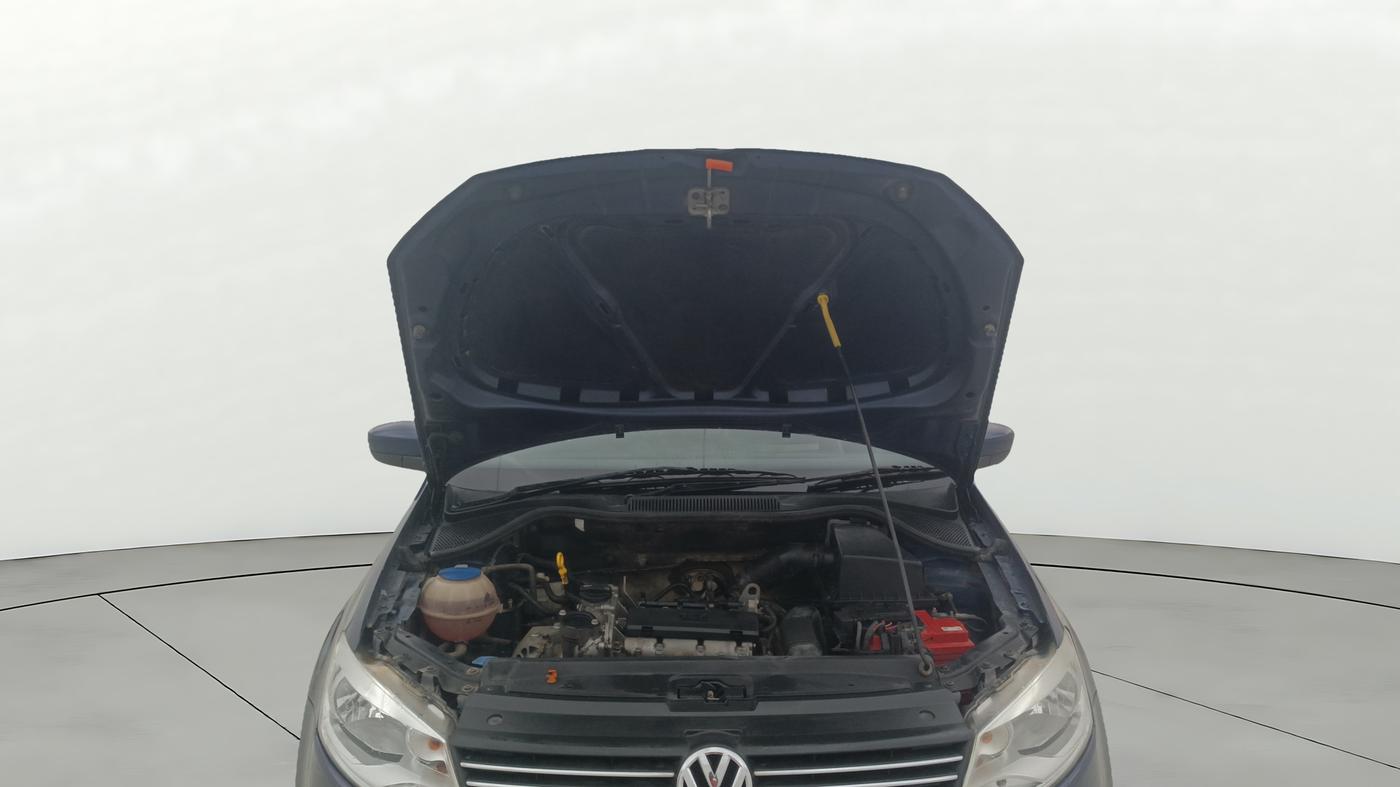 2014 Volkswagen Polo COMFORTLINE 1.2L, Petrol, Manual, 38,425 km, Open Bonet