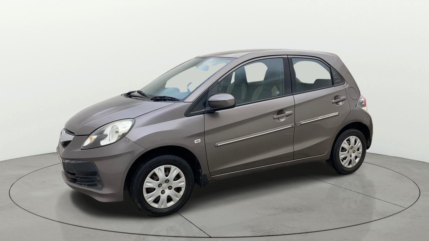 2013 Honda Brio S MT, Petrol, Manual, 1,01,790 km, Left Front Diagonal