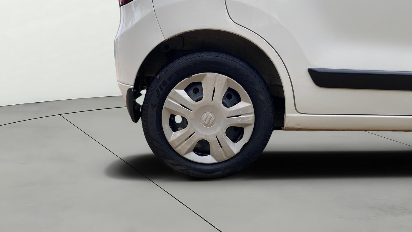 2016 Maruti Wagon R 1.0 VXI, CNG, Manual, 79,251 km, Right Rear Wheel