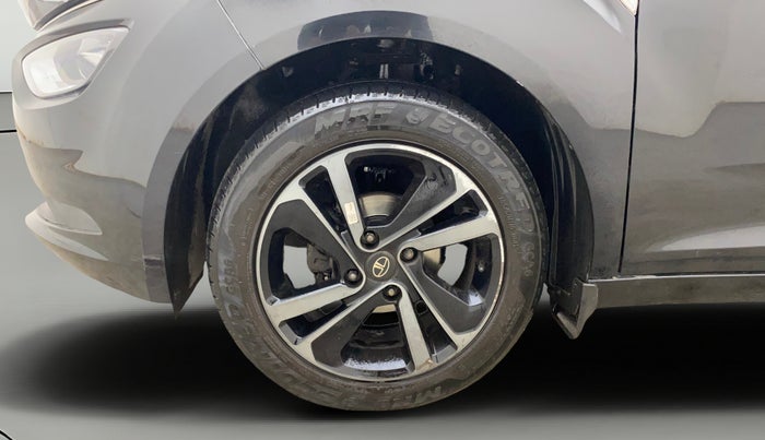 2024 Tata ALTROZ XZ Plus (S) Dark Edition, Petrol, Manual, 14,856 km, Left Front Wheel