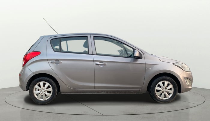 2013 Hyundai i20 SPORTZ 1.2, Petrol, Manual, 91,706 km, Right Side View