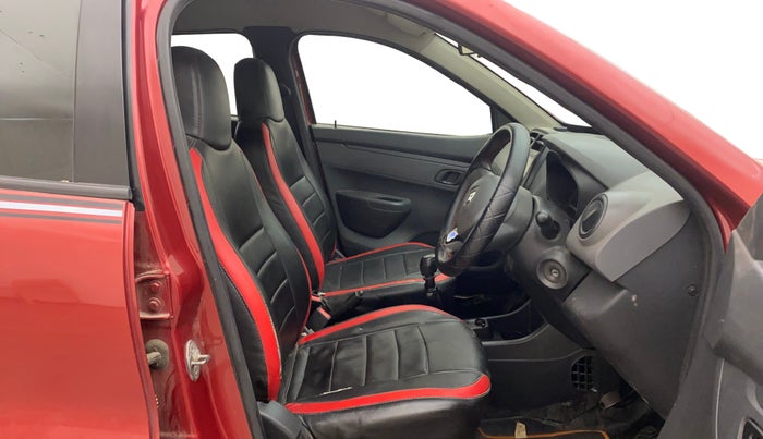 2016 Renault Kwid RXT 0.8, Petrol, Manual, 1,30,438 km, Right Side Front Door Cabin