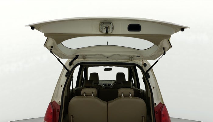 2016 Maruti Ertiga VXI, CNG, Manual, 69,787 km, Boot Door Open