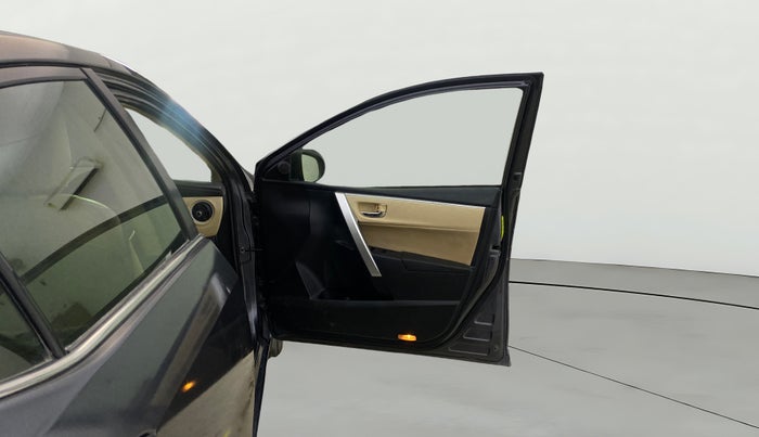 2018 Toyota Corolla Altis G CVT PETROL, Petrol, Automatic, 57,553 km, RHS Front Door