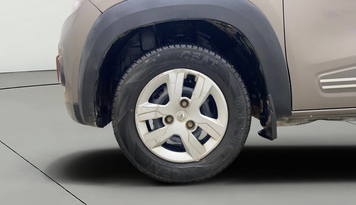 2018 Renault Kwid RXT 1.0 AMT, Petrol, Automatic, 30,142 km, Left Front Wheel