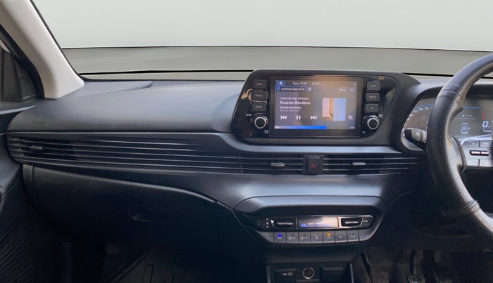 2023 Hyundai NEW I20 SPORTZ 1.2 MT, Petrol, Manual, 27,650 km, Air Conditioner