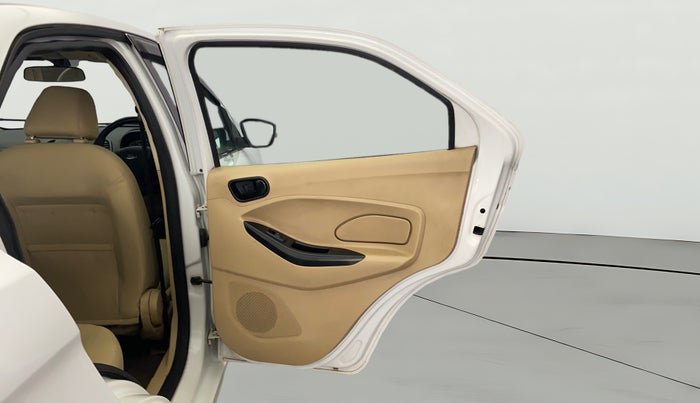 2018 Ford Figo Aspire TREND 1.5 DIESEL, Diesel, Manual, 1,36,889 km, RHS Rear Door