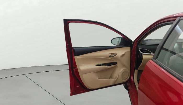 2018 Toyota YARIS V CVT, Petrol, Automatic, 16,576 km, LHS Front Door