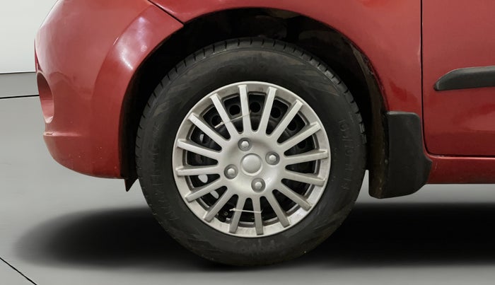 2014 Maruti Celerio VXI, Petrol, Manual, 77,017 km, Left Front Wheel