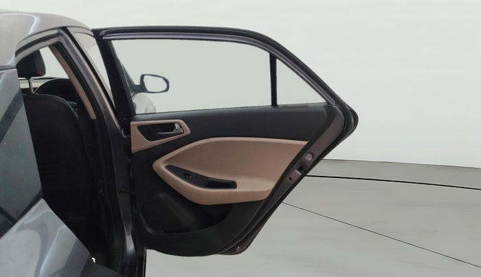 2016 Hyundai Elite i20 SPORTZ 1.2, CNG, Manual, 69,894 km, RHS Rear Door