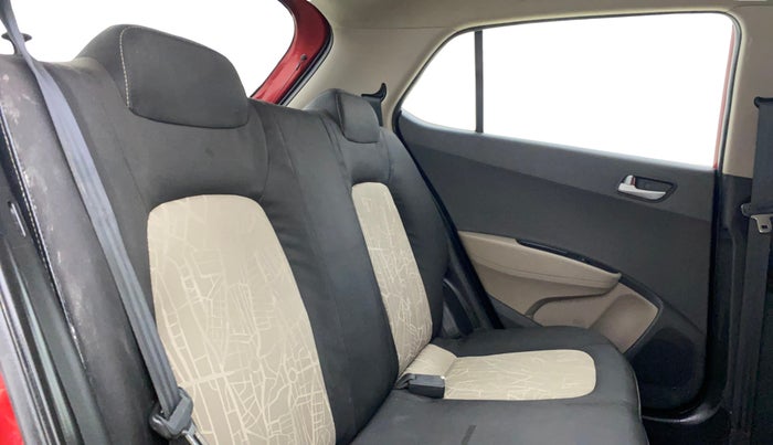 2017 Hyundai Grand i10 SPORTZ (O) AT 1.2 KAPPA VTVT, Petrol, Automatic, 69,552 km, Right Side Rear Door Cabin