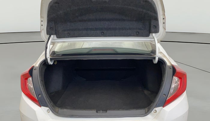 2019 Honda Civic 1.8L I-VTEC VX CVT, Petrol, Automatic, 70,935 km, Boot Open Zoomed View