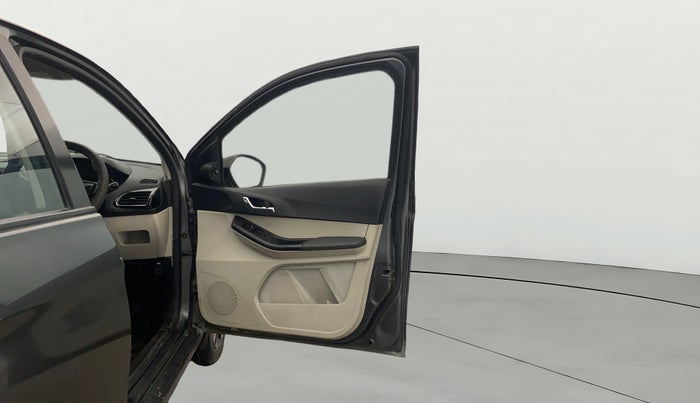 2023 Tata Tiago XZ PLUS PETROL, Petrol, Manual, 41,496 km, RHS Front Door