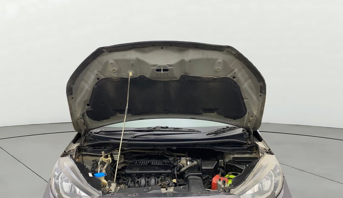 2018 Honda WR-V 1.2L I-VTEC VX MT, Petrol, Manual, 1,20,118 km, Open Bonet