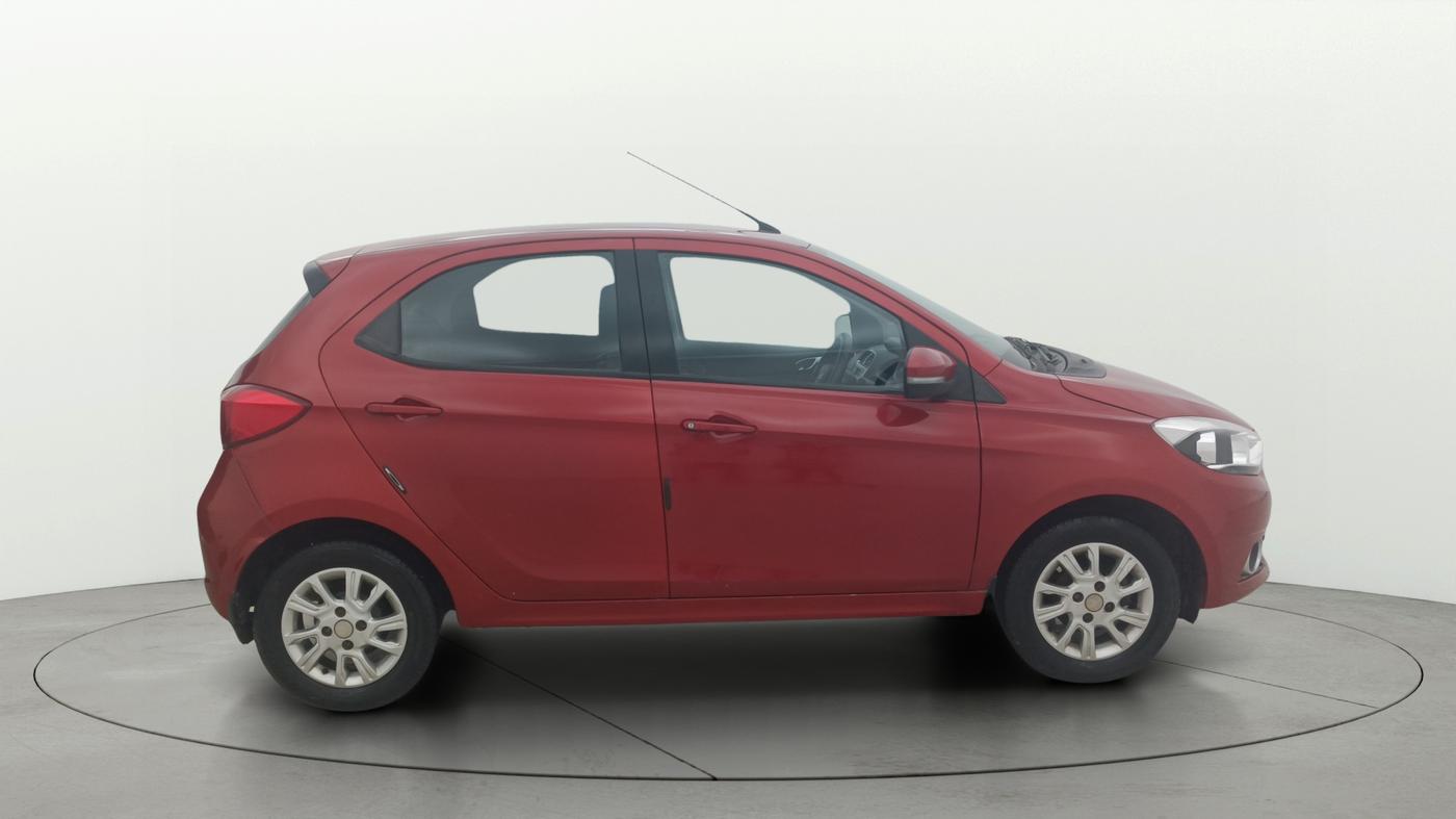 2017 Tata Tiago XZA PETROL, Petrol, Automatic, 30,705 km, Right Side View