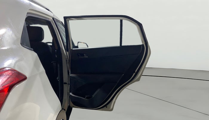 2018 Hyundai Creta SX (O) 1.6 DIESEL, Diesel, Manual, 1,26,427 km, RHS Rear Door