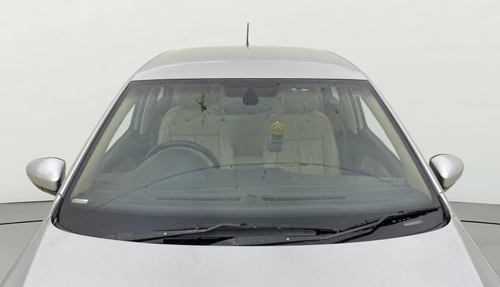 2017 Volkswagen Ameo HIGHLINE1.2L PLUS 16 ALLOY, Petrol, Manual, 70,031 km, Front Windshield